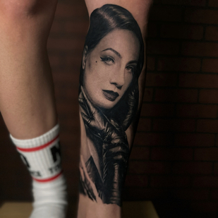 Black and Grey Portrait tattoo #87963 | Tattoo Artist Victoria Ziman