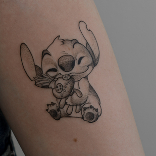 Female Black Graphic tattoo #94793 | Tattoo Artist Sergeeva Tattoo