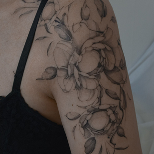 Female Black  tattoo on Shoulder #96917 | Tattoo Artist Sergeeva Tattoo