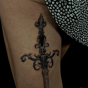 Female Black and Grey Graphic tattoo on Leg #96820 | Tattoo Artist Perforator Tattoo Studio