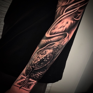 tattoo #95778 | Tattoo Artist Spray Gun