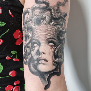 Female Black and Grey Illustrative tattoo #92232 | Tattoo Artist Loren Fetterman