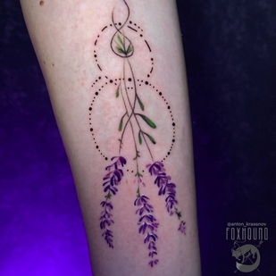 Female Color Micro realism tattoo on Forearm #93947 | Tattoo Artist Anton Krasnov
