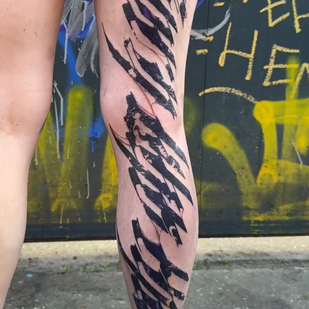 Female Black Lettering tattoo on Leg #95502 | Tattoo Artist Rot_Priest