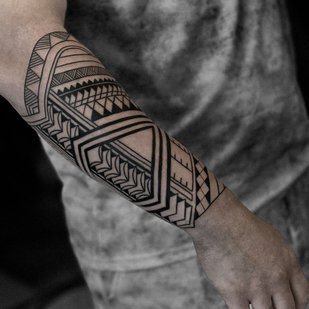 Male Black Polynesian tattoo on Forearm #97071 | Tattoo Artist Mariya Naumova