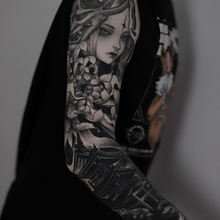 Male Black Realism tattoo on Sleeve #97444 | Tattoo Artist Valentin Markgraf