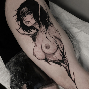 Male Black Whipshading tattoo on Thigh #98632 | Tattoo Artist Valentin Markgraf