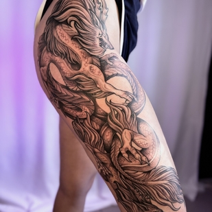 Female Black Whipshading tattoo on Thigh #97753 | Tattoo Artist Dasha Kostrova
