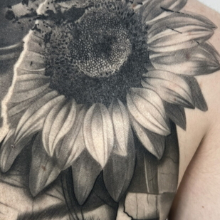 Male Black and Grey Realism tattoo on Back #98151 | Tattoo Artist Aleksandr Kuchin