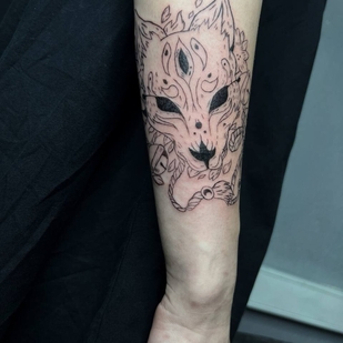 Female Black Linework tattoo on Forearm #99265 | Tattoo Artist Gonchar Anastasiya