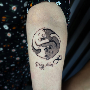 Female Black Graphic tattoo #99746 | Tattoo Artist Artem Arion