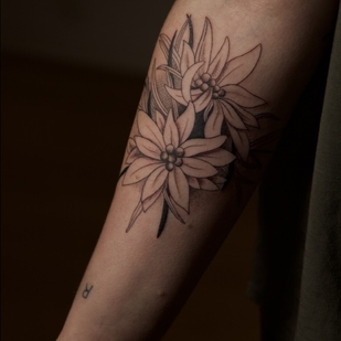 tattoo #99396 | Tattoo Artist Dark Autumn - Monica