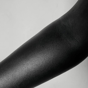 Female Black Blackwork tattoo on Sleeve #102259 | Tattoo Artist BENUATATTOO