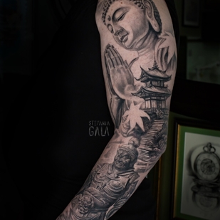 Male Black and Grey Realism tattoo on Sleeve #103277 | Tattoo Artist Stefania Gala