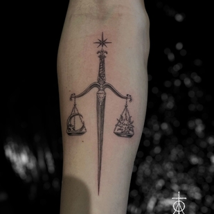 Micro realism tattoo #91953 | Tattoo Artist Claudia Fedorovici