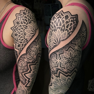 Female Black and Grey Dotwork tattoo on Shoulder #96671 | Tattoo Artist Ioann Leo ( LEO-VAN )