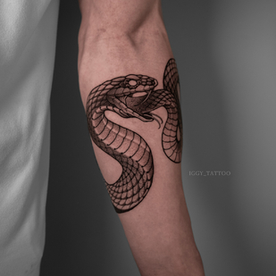 Male Black Graphic tattoo on Forearm #95771 | Tattoo Artist Igor Hacayuk