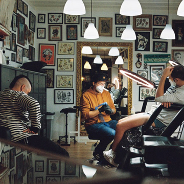 How technology can help emerging artists break into the mainstream