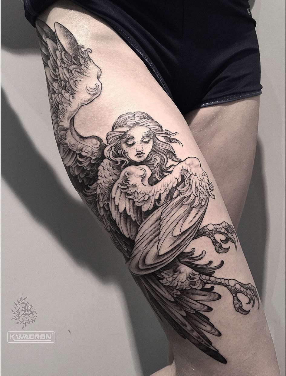 тату-мастер Кристина Дармаева черно-белые татуировки, графика