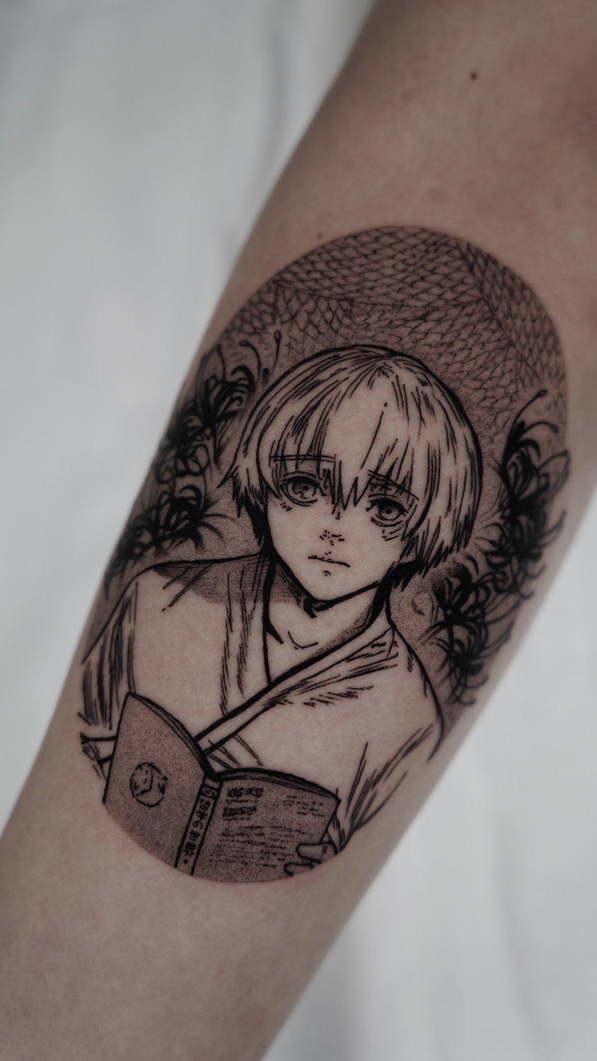 Tattoo artist Nitzan