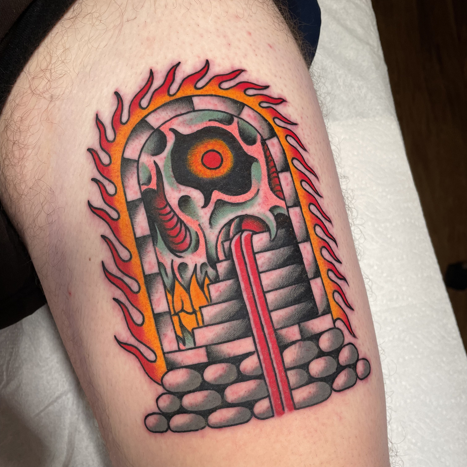 Традиционная татуировка от Tom Lortie