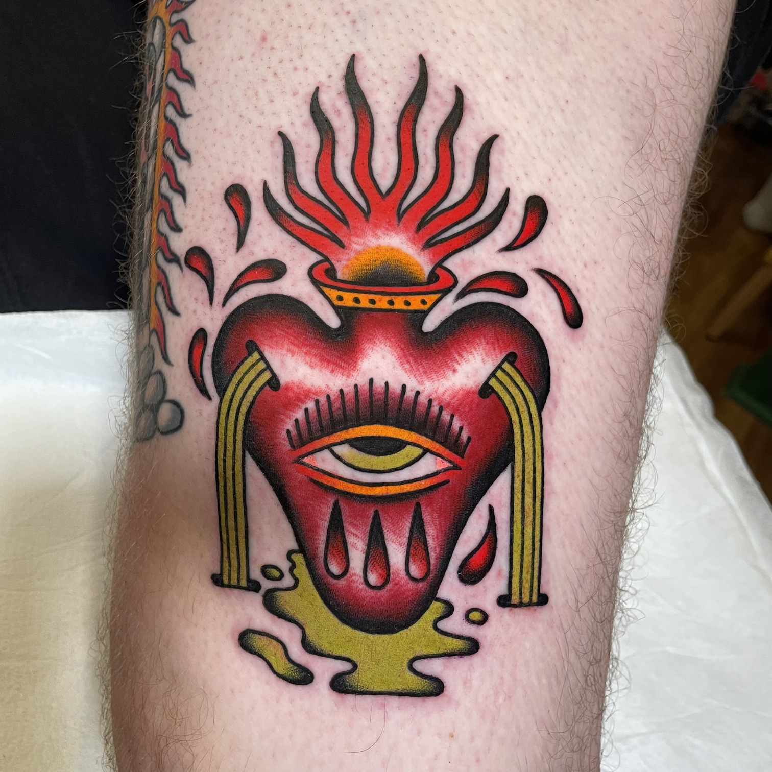 Традиционная татуировка от Tom Lortie