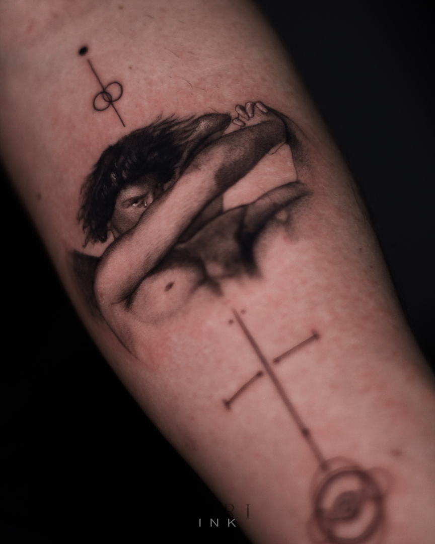 Tattoo artist Iuri Waitzberg