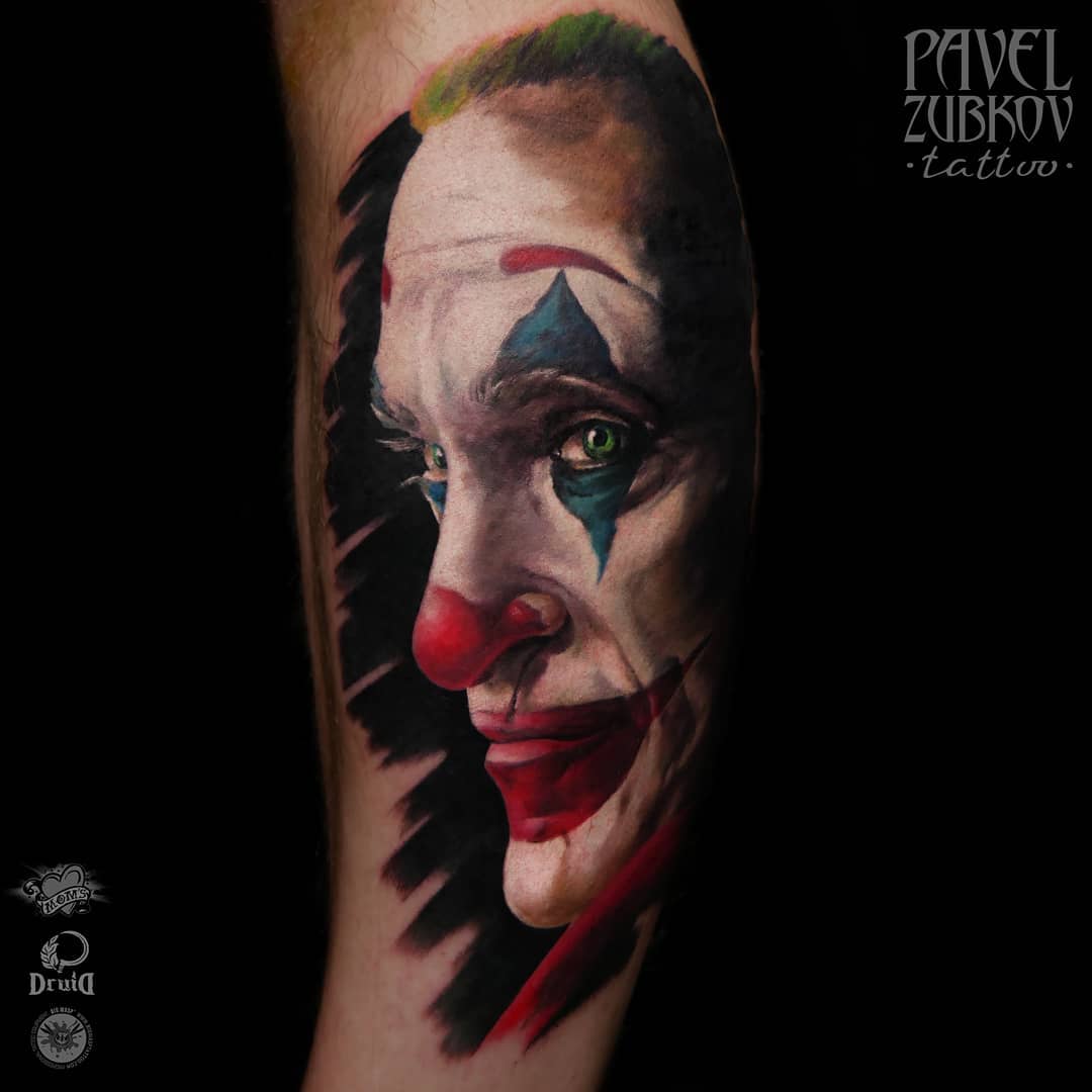 Tattoo artist Pavel Zubkov