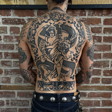 “El tatuaje tradicional nunca morirá”: El artista del tatuaje Henry Big