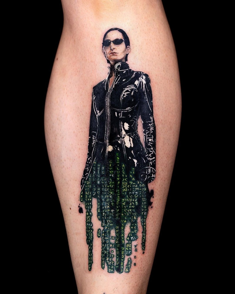  @oozy_tattoo 