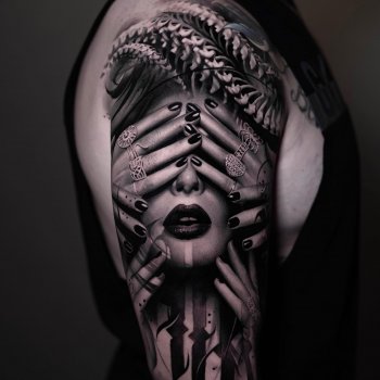 Artista del tatuaje Stevo Tattoo