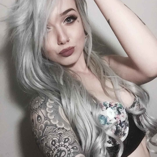 🔥 Fotos sensuales, portafolio de modelo  #5928 Modelo de tatuajes Riley Alessandra