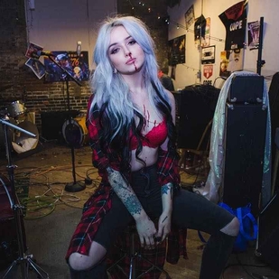 🔥 Fotos sensuales, portafolio de modelo  #5858 Modelo de tatuajes Riley Alessandra