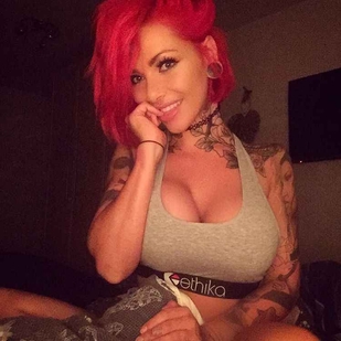 🔥 Fotos sensuales, portafolio de modelo  #6058 Modelo de tatuajes Kimberley Ann