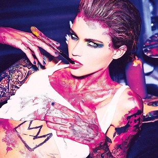 🔥 Fotos sensuales, portafolio de modelo  #15968 Modelo de tatuajes Ruby Rose