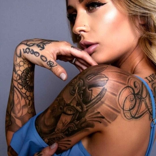 🔥 Fotos sensuales, portafolio de modelo  #15697 Modelo de tatuajes Brittany Hetzer