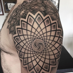 tatuaje #63104 | Tattoo Artist Jon James Case