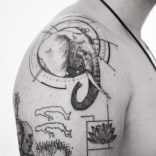 Negro  tatuaje en Hombro #64042 | Tattoo Artist KathePla