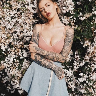 🔥 Fotos sensuales, portafolio de modelo  #9399 Modelo de tatuajes Samii Ryan