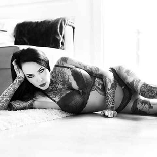 🔥 Fotos sensuales, portafolio de modelo  #9446 Modelo de tatuajes Makani Terror