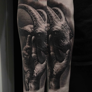 tatuaje #8050 | Tattoo Artist Den Yakovlev