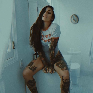 🔥 Fotos sensuales, portafolio de modelo  #17728 Modelo de tatuajes Michelle Maron