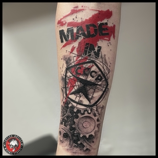 Masculino Negro y Gris Trash Polka tatuaje en Antebrazo #66269 | Tattoo Artist Mihail Strogiy