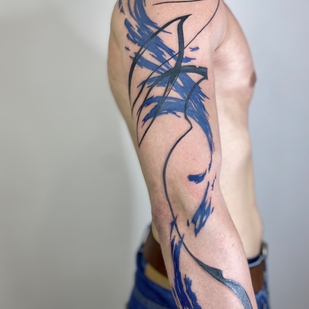 Masculino Color Abstracto tatuaje en Manga #68030 | Tattoo Artist Mary Nepostaeva