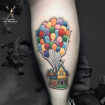 Artista del tatuaje Guido de Medici 