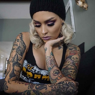 🔥 Fotos sensuales, portafolio de modelo  #780 Modelo de tatuajes Lora Arellano