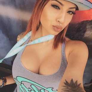 🔥 Fotos sensuales, portafolio de modelo  #978 Modelo de tatuajes Kesia Anaya