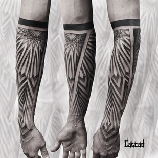 Masculino Negro Ornamental tatuaje en Antebrazo #40244 | Tattoo Artist ILYA CASCAD