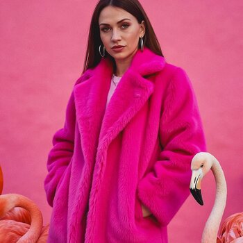 Artista del tatuaje Olesya Wargo