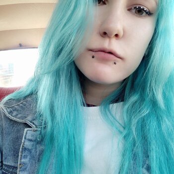 Modelo de tatuajes Mertvyy Kit